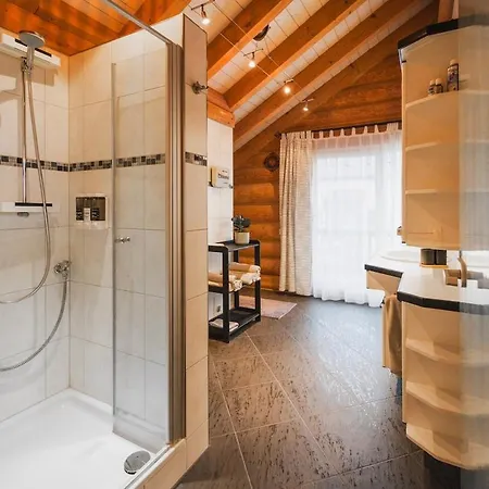 Naturstammhaus Mit Sauna, Coffee&tea For Free Ferienhaus
